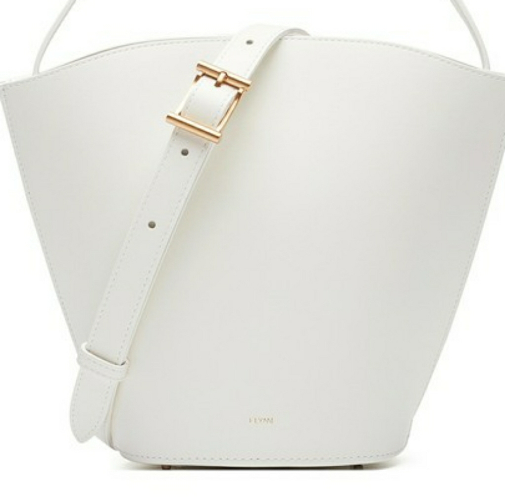 FLYNN Monty White Leather Cross Body Bag